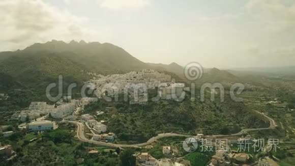 西班牙安达山区一个小镇的空中拍摄