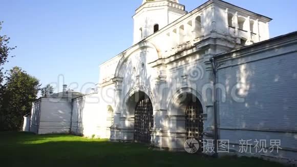 伊兹梅洛沃公园的古建筑视频