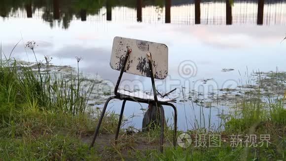 湖岸被遗弃的地方视频