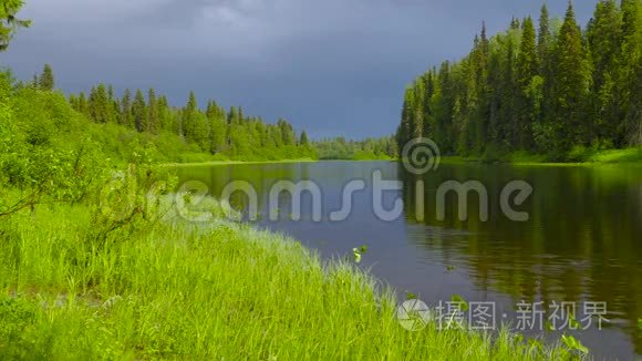 河流河段被淹没视频