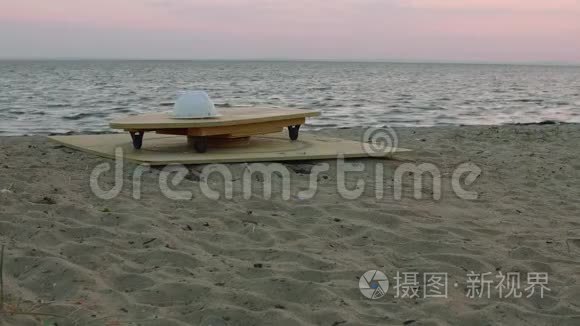 近海沙滩冲浪者训练装置