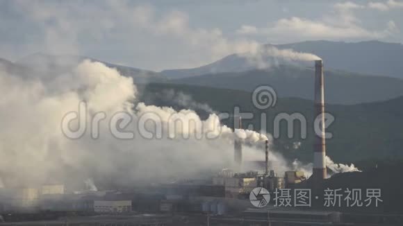 工业管道用烟雾污染大气