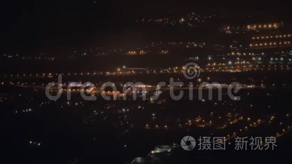 从飞机上俯瞰城市夜景视频