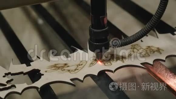 激光切割木材视频