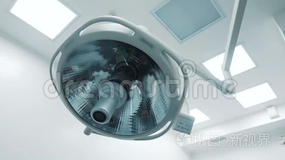 当代创新的手术光提供了最佳的照明领域在手术期间没有阴影区域..