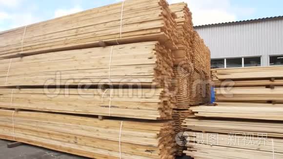 木材工厂库存和木材板，具有自然业务出口