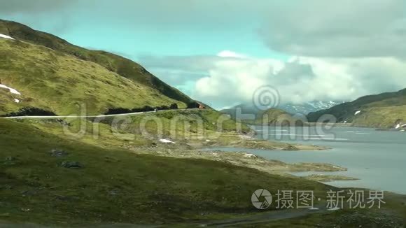 挪威美丽的湖泊和公路景观视频