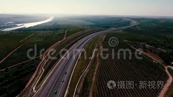 葡萄园山和高速公路从视频