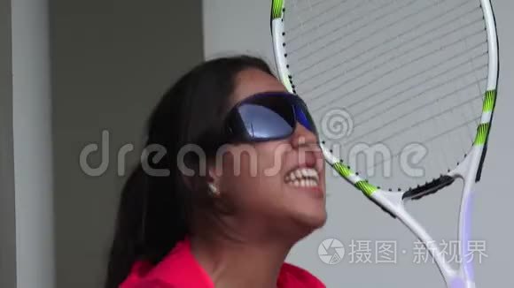 女网球运动员和胜利视频