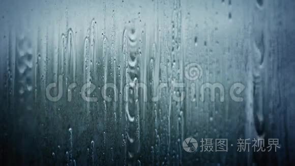 雨点落在窗玻璃上视频