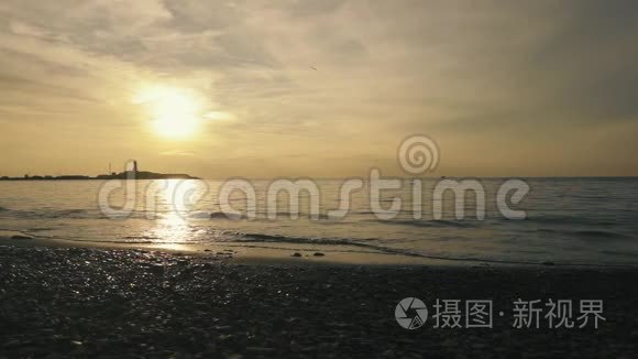 夕阳西下的大海视频