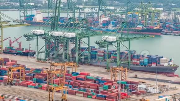 新加坡商业港口时间推移。 鸟瞰亚洲最繁忙的货运港口
