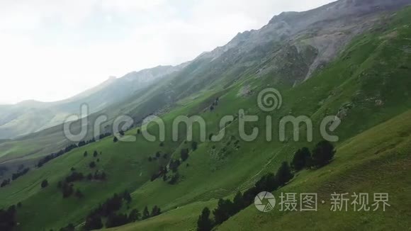 山景山水穆迪天气云夏日旅游景区观.. 山顶景观