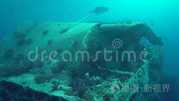 破坏蓟马红海的铁路蓄水池视频