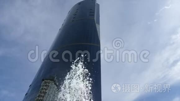 现代高层建筑喷泉清新背景视频