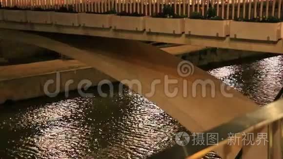 法国纳博恩市杜米迪运河之桥视频