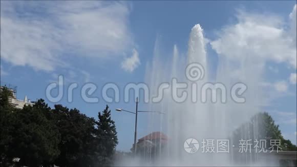 喷泉在黑山的地方视频