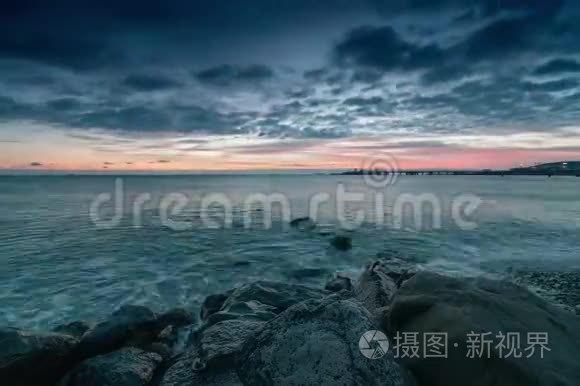 图帕斯市海滩日落。 黑海海岸