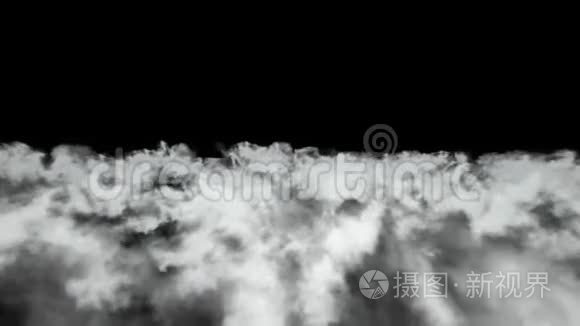 黑色背景上孤立的海云视频