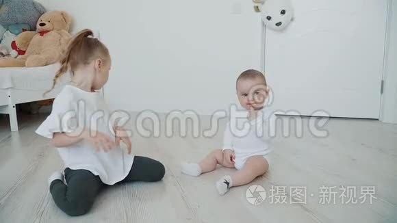 可爱的小孩子的肖像