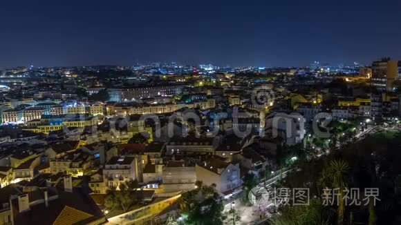 葡萄牙秋夜时分，里斯本城市中心的空中全景与照明建筑