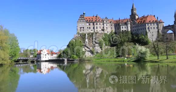 多瑙河畔西格马林根城堡全景