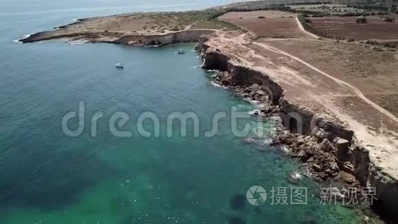西西里岛普莱米里奥风景优美的海岸线