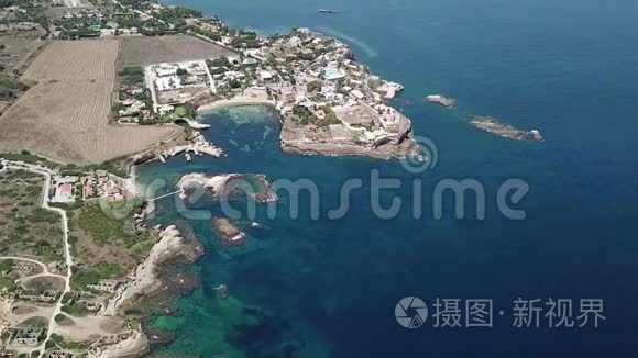 西西里岛普莱米里奥风景优美的海岸线