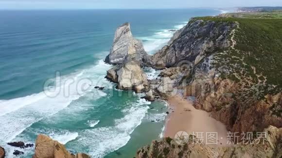 飞越美丽的葡萄牙海岸视频