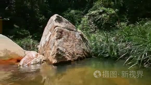 山河林业银行抛光岩石议案视频