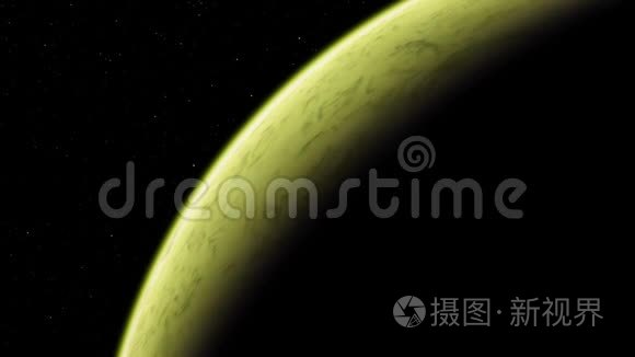 4K系外行星三维插图，浅绿色黄色多云行星从轨道。 酸性有毒沙漠元素