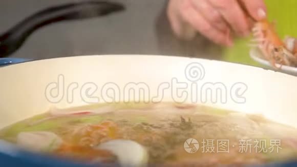 用大虾做一顿饭视频