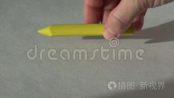 黄色颜色蜡蜡笔画画家工具视频