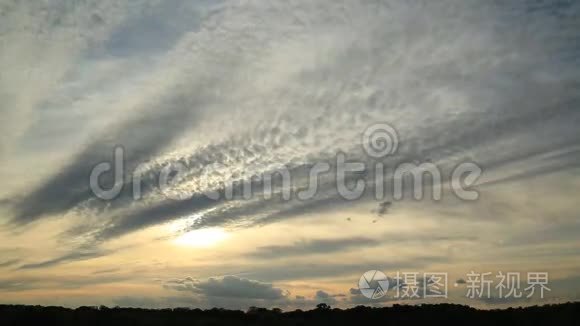 日落时间随地平线推移