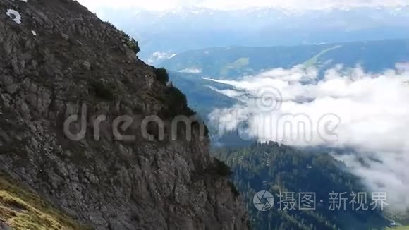 奥地利阿尔卑斯山的水平全景视频