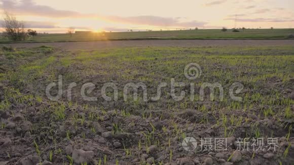 夕阳覆盖景观与空场视频