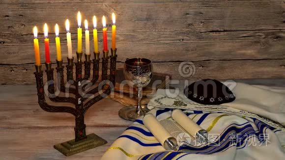 犹太节日光明节的摩诺拉抽象复古与摩诺拉传统与闪光覆盖