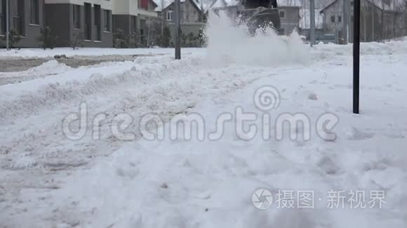 吹雪机视频素材 吹雪机实拍视频下载 第1页 摄图新视界视频库