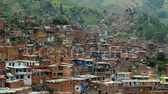 山上哥伦比亚社区的景色视频