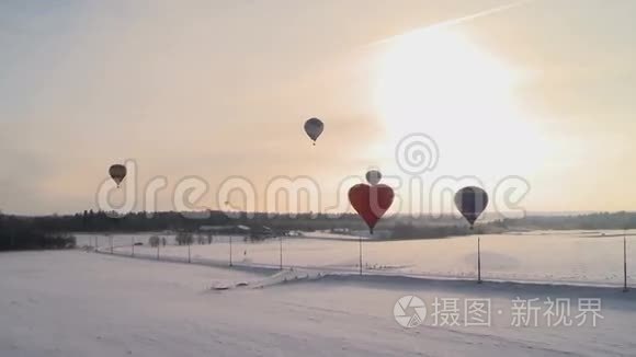 冬季热气球飞行视频