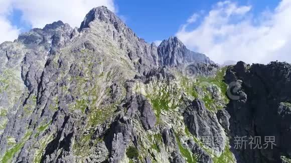 在塔特拉山飞行