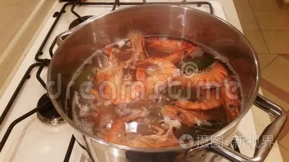 大虎虾用平底锅煮