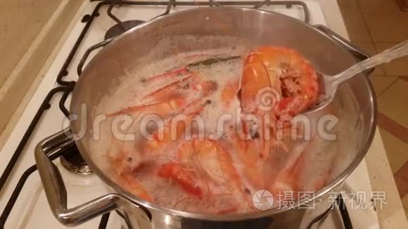 大虎虾用平底锅煮视频