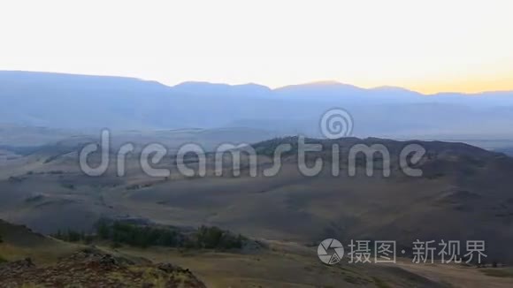 库雷山脉和北楚雅全景