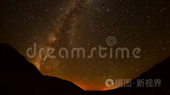 莫哈韦国家公园流星雨的时间流逝