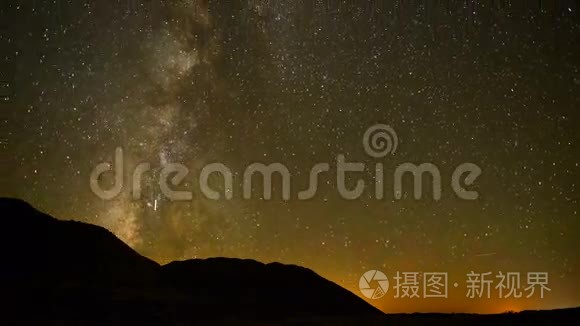 莫哈韦国家公园流星雨的时间流逝