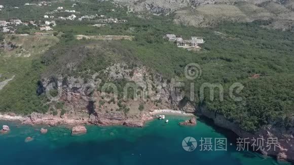 在亚得里亚海海岸线上空飞行视频