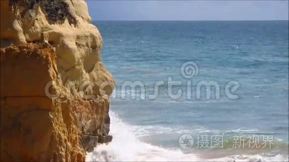 海岸的海浪视频
