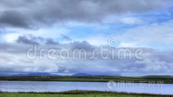苏格兰奥克尼湖畔的大天空视频