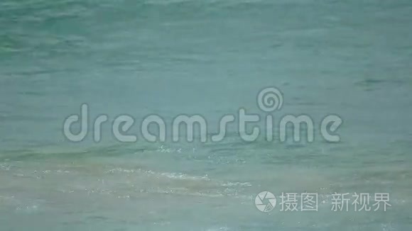 沙滩海浪视频